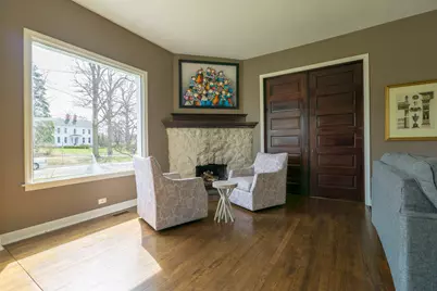 520 S Wheaton Avenue, Wheaton, IL 60187 - Photo 6