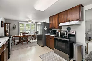 2 Jan Ave, Kankakee, IL 60901 - Photo 6