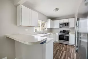2666 Prairieview Ln, Aurora, IL 60502 - Photo 10