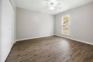 2666 Prairieview Ln, Aurora, IL 60502 - Photo 14