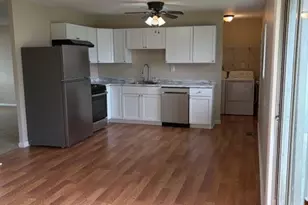 713 Essex Ave, Romeoville, IL 60446 - Photo 16