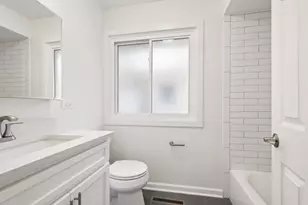625 Hibbard Rd, Wilmette, IL 60091 - Photo 12