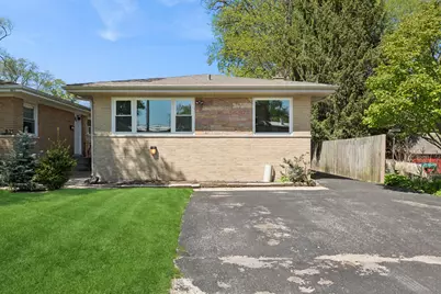 625 Hibbard Road, Wilmette, IL 60091 - Photo 1