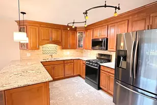 1575 Sandpebble Dr, Wheeling, IL 60090 - Photo 2