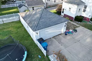 533 S 4th St, Watseka, IL 60970 - Photo 6