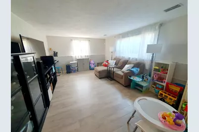 3535 Treaty Lane, Hoffman Estates, IL 60192 - Photo 12
