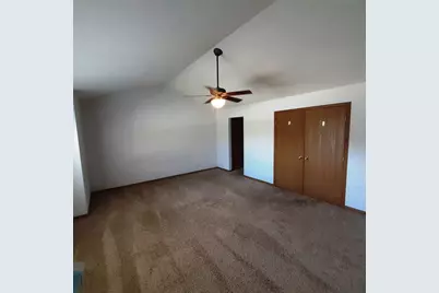 156 Castlewood Court #156, Roselle, IL 60172 - Photo 14