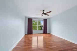 9012 Buckingham Park Dr, Des Plaines, IL 60016 - Photo 12