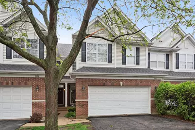 9012 Buckingham Park Drive, Des Plaines, IL 60016 - Photo 1