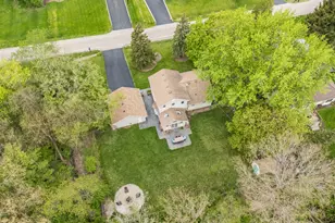 0N717 Knollwood Dr, Wheaton, IL 60187 - Photo 40