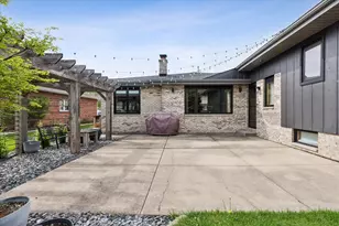 8536 Biltmore Dr, Orland Park, IL 60462 - Photo 22