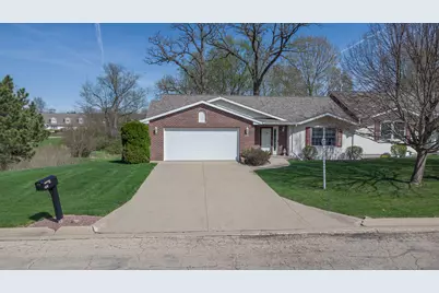 741 S Parkcrest Drive #741, Freeport, IL 61032 - Photo 1