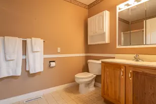 741 S Parkcrest Dr, Freeport, IL 61032 - Photo 18