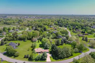 0S885 Spring Green Way, Batavia, IL 60510 - Photo 32