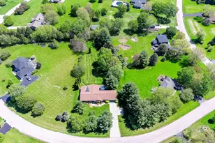 0S885 Spring Green Way, Batavia, IL 60510 - Photo 34