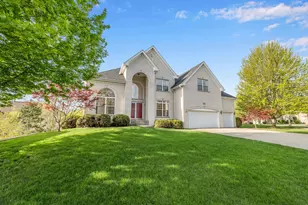 523 W Ruhl Road W, Palatine, IL 60074 - Photo 2