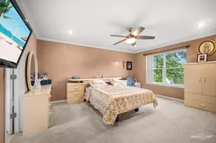 1837 Grosse Pointe Cir, Hanover Park, IL 60133 - Photo 16
