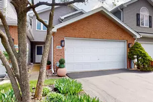 8305 High Point Cir, Darien, IL 60561 - Photo 1