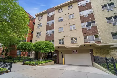 420 W Aldine Avenue #222, Chicago, IL 60657 - Photo 1