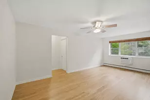420 W Aldine Ave, Chicago, IL 60657 - Photo 14