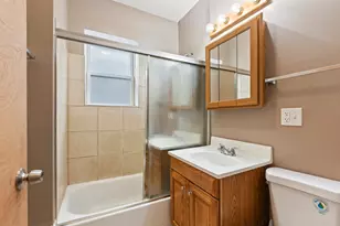 323 Memorial Dr, Calumet City, IL 60409 - Photo 6