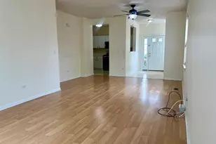 3165 Falling Waters Ln, Lindenhurst, IL 60046 - Photo 6