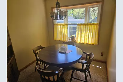 4504 26th Avenue, Moline, IL 61265 - Photo 2
