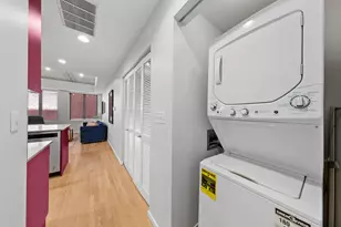 1422 N La Salle Dr, Chicago, IL 60610 - Photo 14