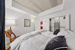 1422 N La Salle Dr, Chicago, IL 60610 - Photo 12