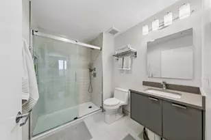 1422 N La Salle Dr, Chicago, IL 60610 - Photo 10