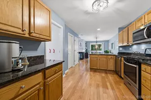1754 Briggs Ct, Lisle, IL 60532 - Photo 8