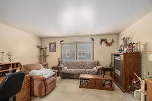 337 Mallard Ct, Vernon Hills, IL 60061 - Photo 2
