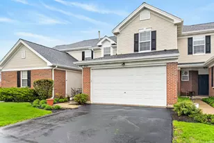 642 Legend Ln, McHenry, IL 60050 - Photo 2