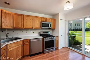 1567 E Citadel Ct, Palatine, IL 60074 - Photo 10
