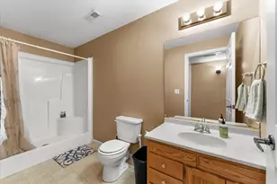 506 Riverbend Blvd, Mahomet, IL 61853 - Photo 32