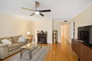 12337 S Loveland St, Alsip, IL 60803 - Photo 4