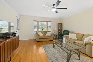 12337 S Loveland St, Alsip, IL 60803 - Photo 2