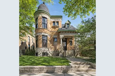 2138 W Caton Street, Chicago, IL 60647 - Photo 1