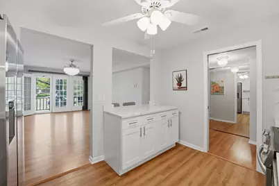 520 Biesterfield Road #119F, Elk Grove Village, IL 60007 - Photo 14