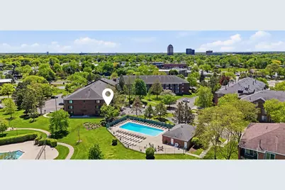 520 Biesterfield Road #119F, Elk Grove Village, IL 60007 - Photo 2