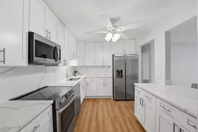 520 Biesterfield Road #119F, Elk Grove Village, IL 60007 - Photo 10