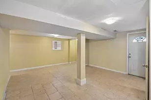 6337 S Rockwell St, Chicago, IL 60629 - Photo 20