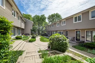 1148 Meadow Rd, Northbrook, IL 60062 - Photo 12