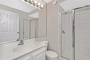 345 N La Salle Dr, Chicago, IL 60654 - Photo 10