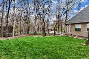 1505 Cottonwood Ct, Mahomet, IL 61853 - Photo 46