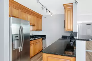 345 N La Salle Dr, Chicago, IL 60654 - Photo 6