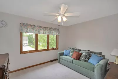 233 Goldenwood Court, Aurora, IL 60502 - Photo 22