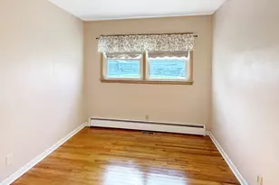 527 Timber Hills Dr, Freeport, IL 61032 - Photo 20