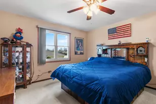 7024 Brementowne Rd, Tinley Park, IL 60477 - Photo 10