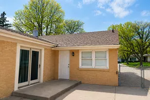 1407 Gorham Pl, Rockford, IL 61107 - Photo 12